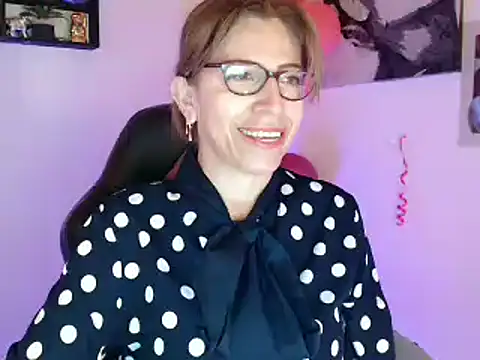 Chayla Ruiz online show from 02-25-25, 01:28