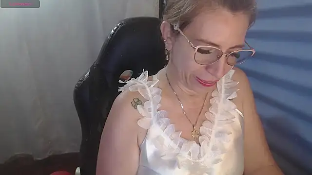 Chayla Ruiz online show from 05-03-26, 12:55