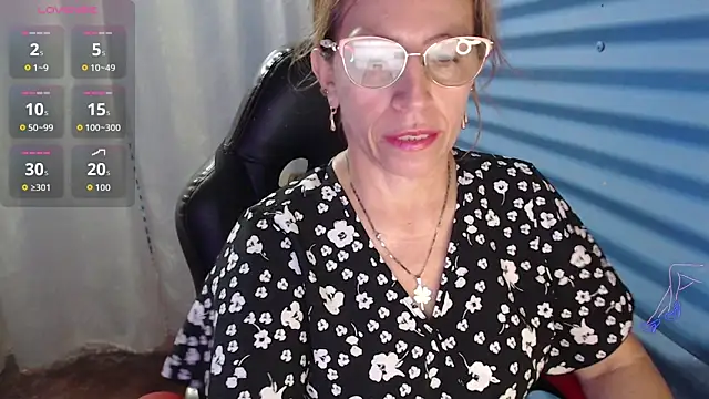 Chayla Ruiz online show from 05-08-26, 01:16