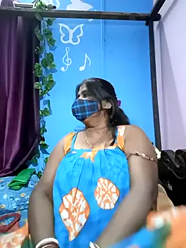 Snapshot of parioo7 chatting on 01-12-25, 05:11 parioo7 online show from 01-12-25, 05:11
