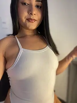 Snapshot of jailyncam_ chatting on 01-23-25, 07:07 jailyncam online show from 01-23-25, 07:07