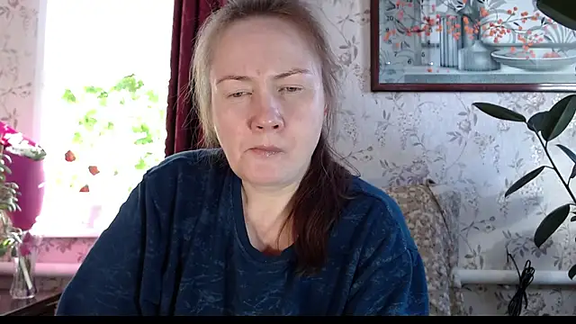 Snapshot of EmilyDoth chatting on 02-20-26, 07:54 EmilyDoth online show from 02-20-26, 07:54