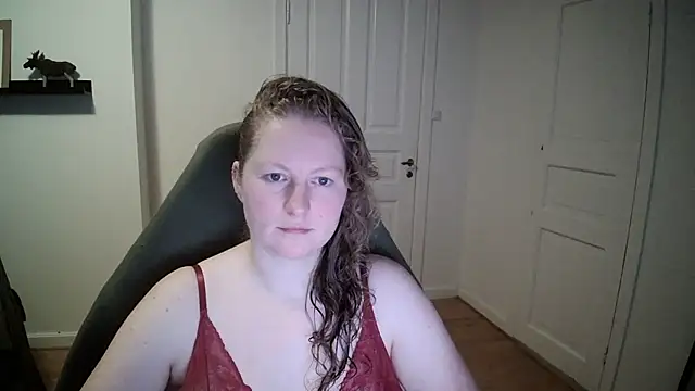 Snapshot of Girlnina-1995 chatting on 12-09-24, 09:39 Girlnina-1995 online show from 12-09-24, 09:39
