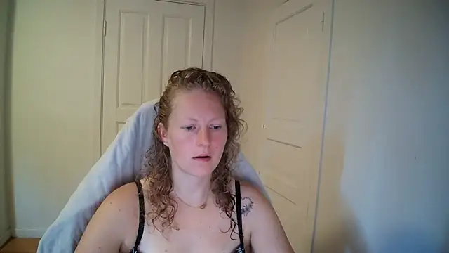 Girlnina-1995 online show from 07-21-26, 06:16