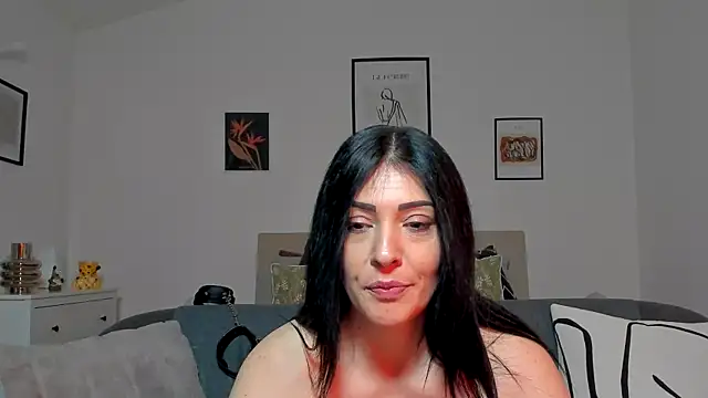 Snapshot of AryaSummersReal chatting on 01-26-25, 11:50 AryaSummersReal online show from 01-26-25, 11:50