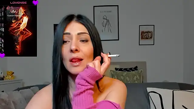 Snapshot of AryaSummersReal chatting on 02-17-25, 07:31 AryaSummersReal online show from 02-17-25, 07:31