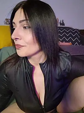 AryaSummersReal online show from 05-03-26, 08:20