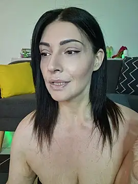 AryaSummersReal online show from 06-25-26, 07:24