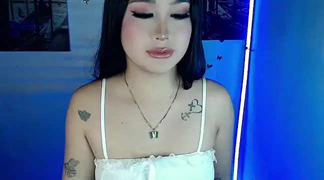 Snapshot of bbygrl_Carol chatting on 12-22-24, 05:21 bbygrl Carol online show from 12-22-24, 05:21