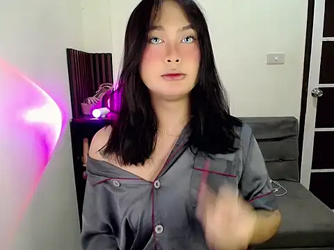 Snapshot of bbygrl_Carol chatting on 10-27-25, 01:15 bbygrl Carol online show from 10-27-25, 01:15