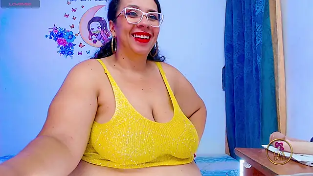 Snapshot of lyalatin chatting on 01-25-25, 07:06 lyalatin online show from 01-25-25, 07:06