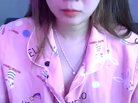 Bee 2k online show from 12-13-24, 05:05