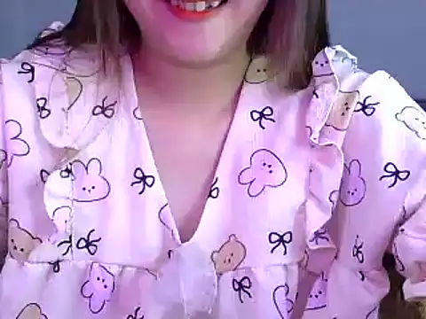 Bee 2k online show from 02-19-25, 04:55