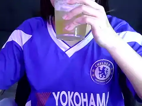 Bee 2k online show from 10-12-25, 04:55