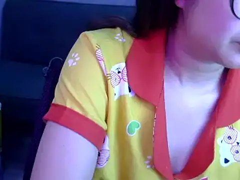 Bee 2k online show from 05-12-26, 04:31