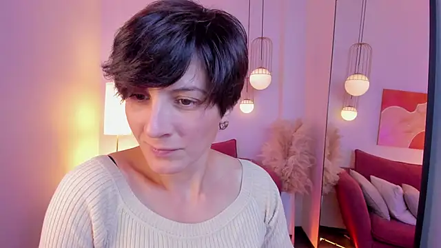 Snapshot of LorenDaze chatting on 10-07-25, 02:14 LorenDaze online show from 10-07-25, 02:14