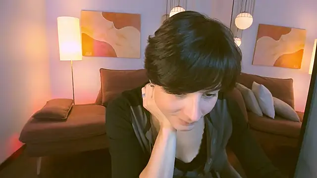 Snapshot of LorenDaze chatting on 10-14-25, 01:56 LorenDaze online show from 10-14-25, 01:56