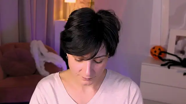 Snapshot of LorenDaze chatting on 11-04-25, 02:16 LorenDaze online show from 11-04-25, 02:16