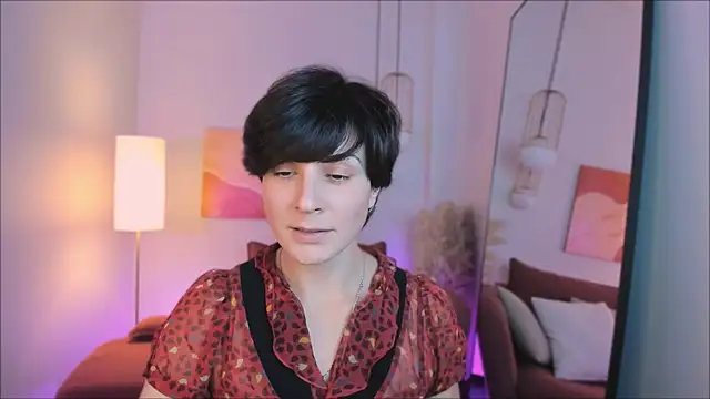 Snapshot of LorenDaze chatting on 11-11-25, 02:28 LorenDaze online show from 11-11-25, 02:28