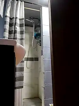 eatmeplease44 online show from 12-14-24, 06:46