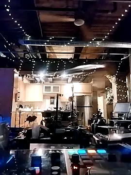 eatmeplease44 online show from 10-07-25, 03:04