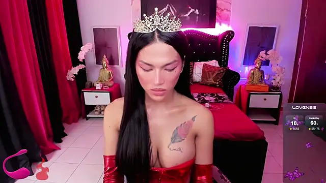 MsHannaSaint online show from 12-15-24, 04:04