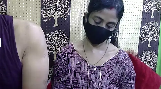 Snapshot of Indian_Horny_Wife chatting on 01-13-25, 05:55 Indian Horny Wife online show from 01-13-25, 05:55