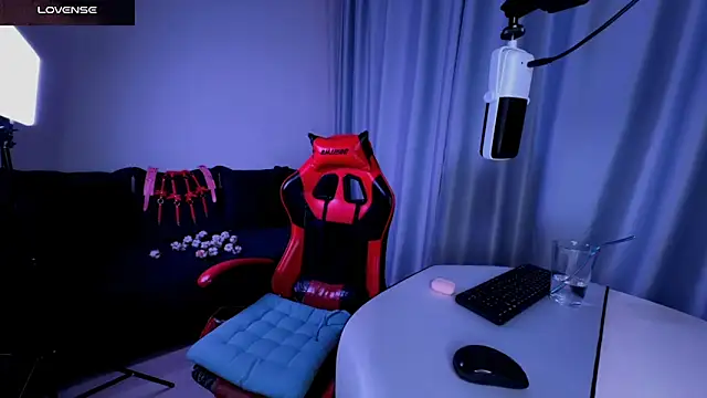 DivineBite online show from 03-06-25, 07:21