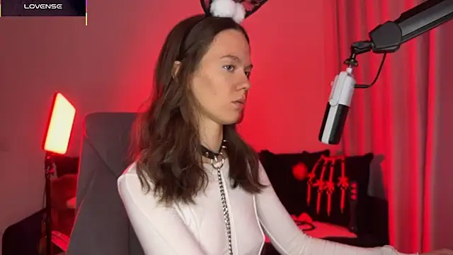 DivineBite online show from 09-27-25, 03:06