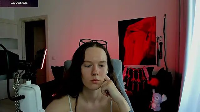 DivineBite online show from 07-13-26, 03:04