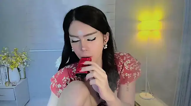 Snapshot of Patricia_fox chatting on 12-12-24, 02:37 Patricia fox online show from 12-12-24, 02:37