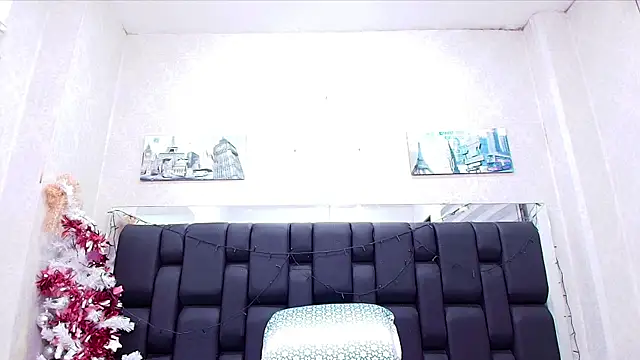  carolina fox online show from 01-21-25, 06:11