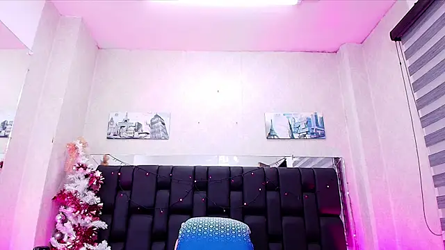  carolina fox online show from 01-22-25, 06:10