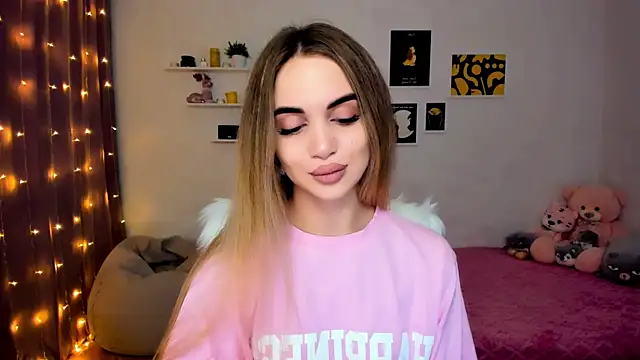 aPieceOfJoy online show from 12-07-24, 08:38