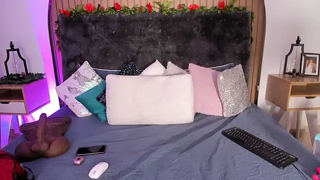 Snapshot of Karlagonzales_ chatting on 03-25-26, 07:31 Karlagonzales online show from 03-25-26, 07:31