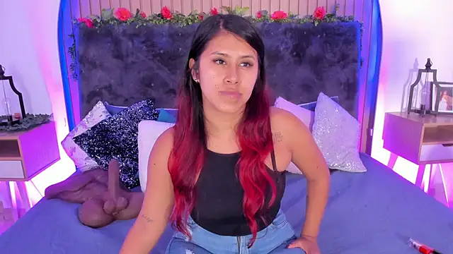 Snapshot of Karlagonzales_ chatting on 03-27-26, 06:51 Karlagonzales online show from 03-27-26, 06:51