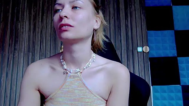 karo123421 online show from 03-15-25, 08:58