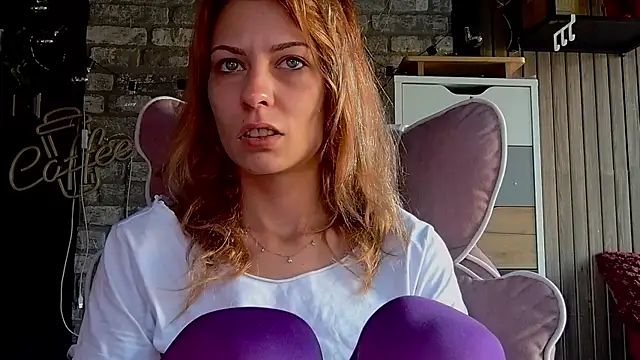 karo123421 online show from 07-26-26, 04:31