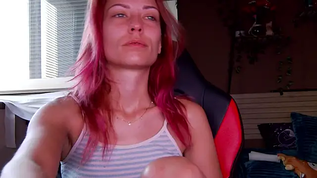karo123421 online show from 08-02-26, 03:16