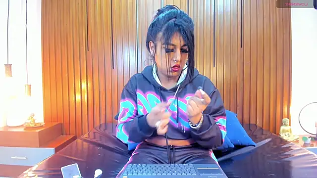 SilvanaCapelli online show from 02-06-26, 07:17