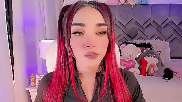 Snapshot of LeyXandrabraz chatting on 01-08-25, 12:17 LeyXandrabraz online show from 01-08-25, 12:17