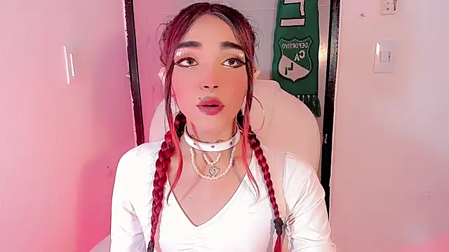 Snapshot of LeyXandrabraz chatting on 03-04-25, 06:50 LeyXandrabraz online show from 03-04-25, 06:50