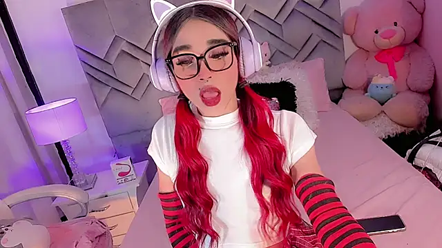 Snapshot of LeyXandrabraz chatting on 03-13-25, 11:05 LeyXandrabraz online show from 03-13-25, 11:05