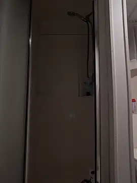 Snapshot of Ryeguy6969 chatting on 09-08-25, 11:48 Ryeguy6969 online show from 09-08-25, 11:48