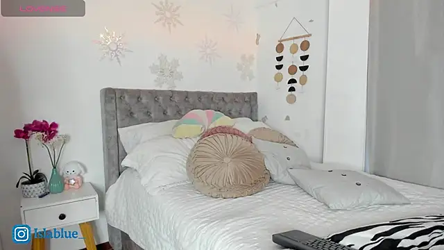 Kianna   online show from 06-09-26, 10:43