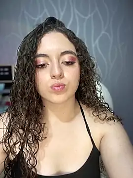 AshleyKim  online show from 01-30-25, 11:24