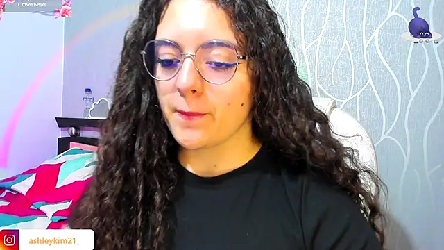 AshleyKim  online show from 09-21-25, 12:34