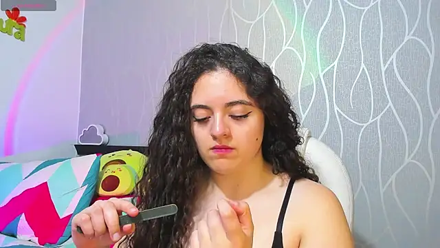 AshleyKim  online show from 02-12-26, 12:16