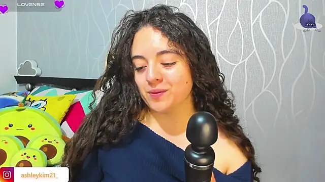 AshleyKim  online show from 03-27-26, 12:38