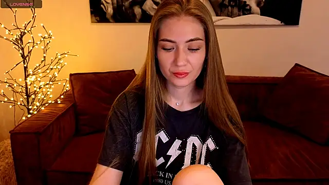 Adelyna Bird online show from 07-09-26, 06:39